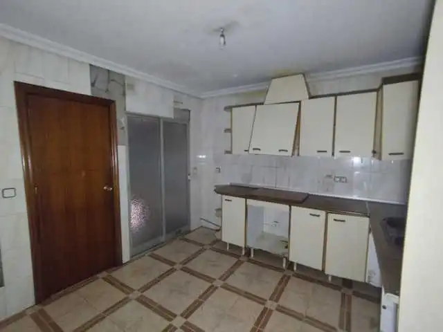 Flat for sale in Jacinto Benavente, imagen 8
