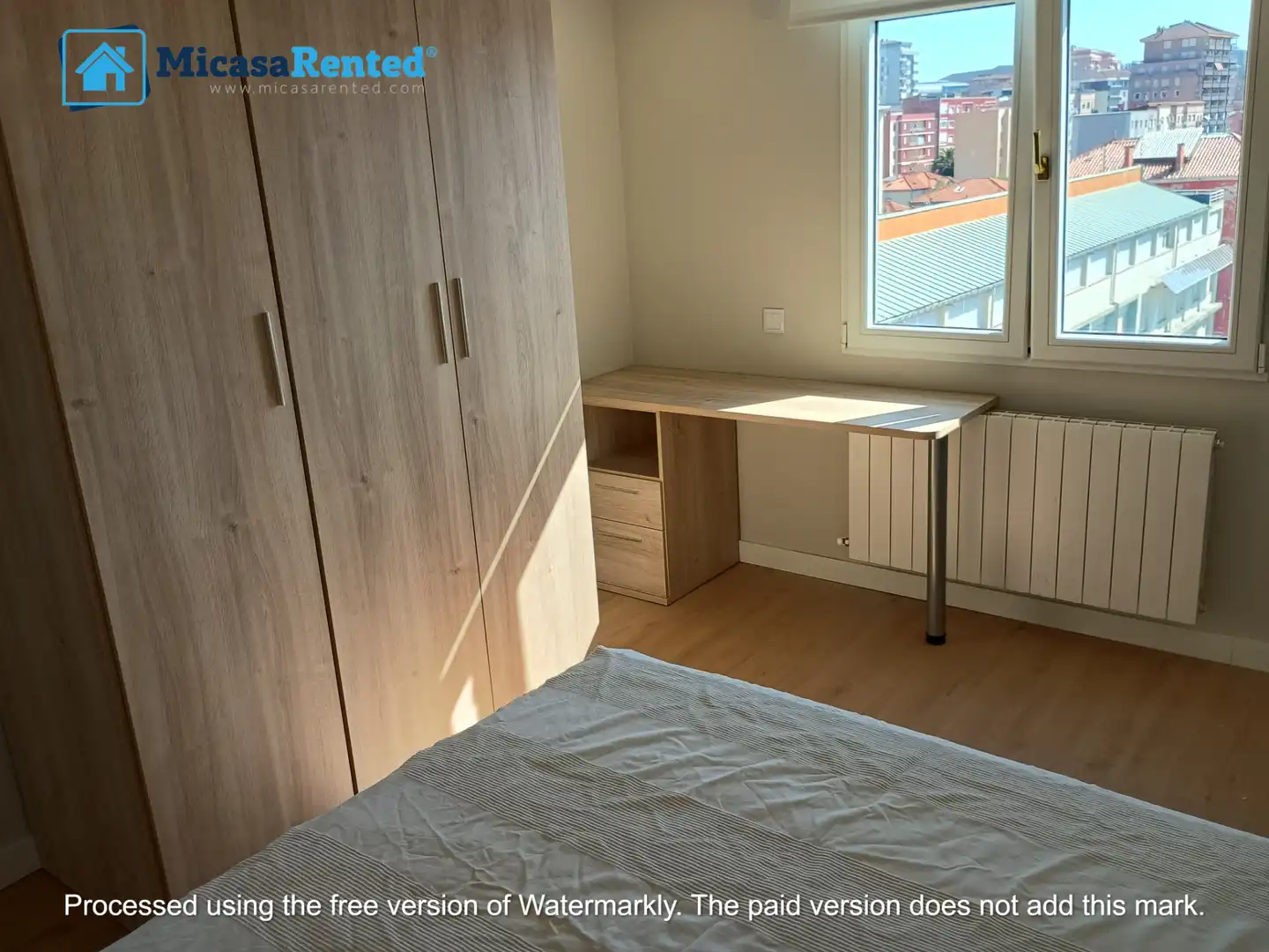 Schlafzimmer von Wohnung zur Miete in Santander mit Heizung, Möbliert und Ofen