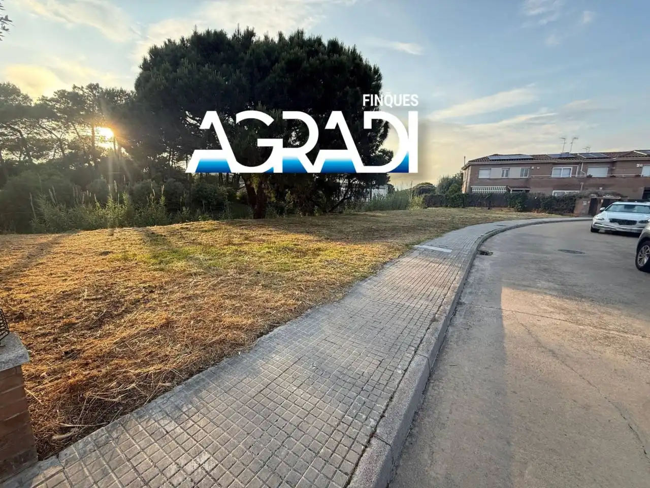 Terreny residencial en venda a Pasaje Garsa