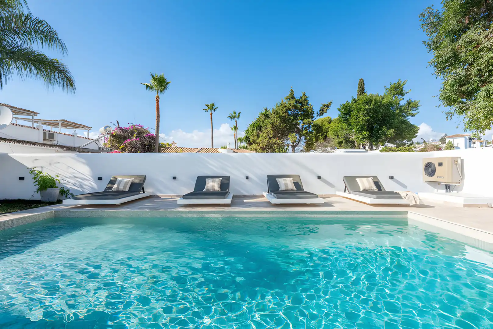 Casa con piscina en venta en Nueva Andalucía, imagen 3