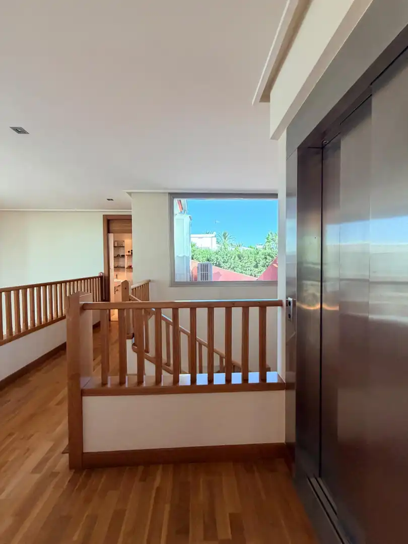 Casa o chalet de alquiler en Elche / Elx con Aire acondicionado, Calefacción y Jardín privado