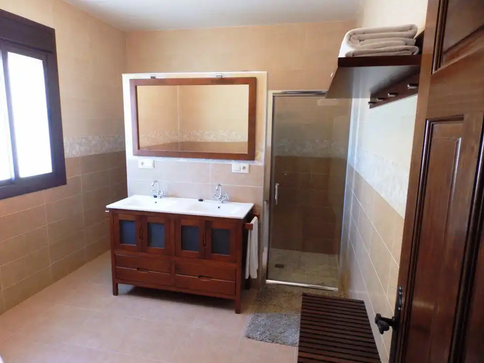 Bathroom of Houses for sale in Salares  with Terrace and Jacuzzi