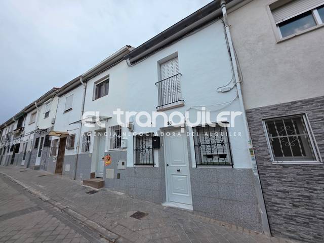 Casa adosada en Alquiler en Calle del Portal en Simancas