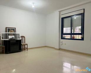 Living room of Flat for sale in Badajoz Capital  with Storage room