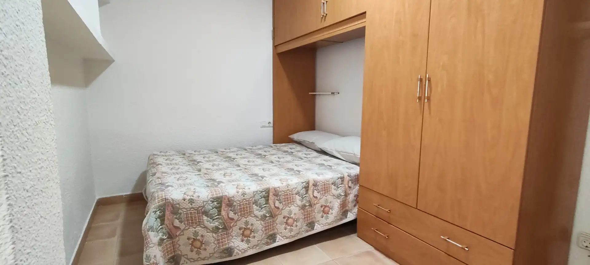 Bedroom of Flat for rent in Alicante / Alacant  with Air Conditioner, Furnished and Oven