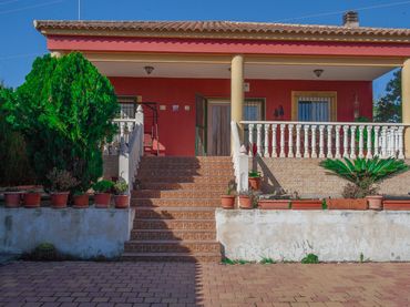 Xalet amb jardí en venda a Calle Montalbán