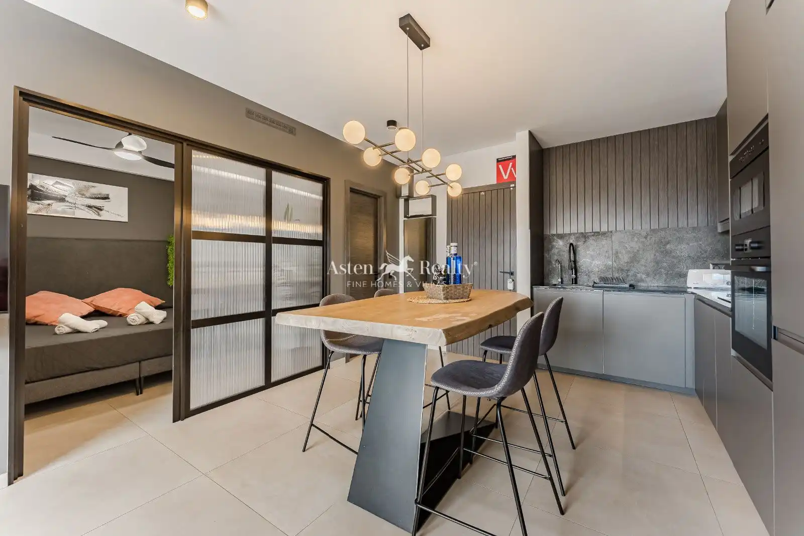 Apartment with pool for sale in Adeje 300, imagen 14