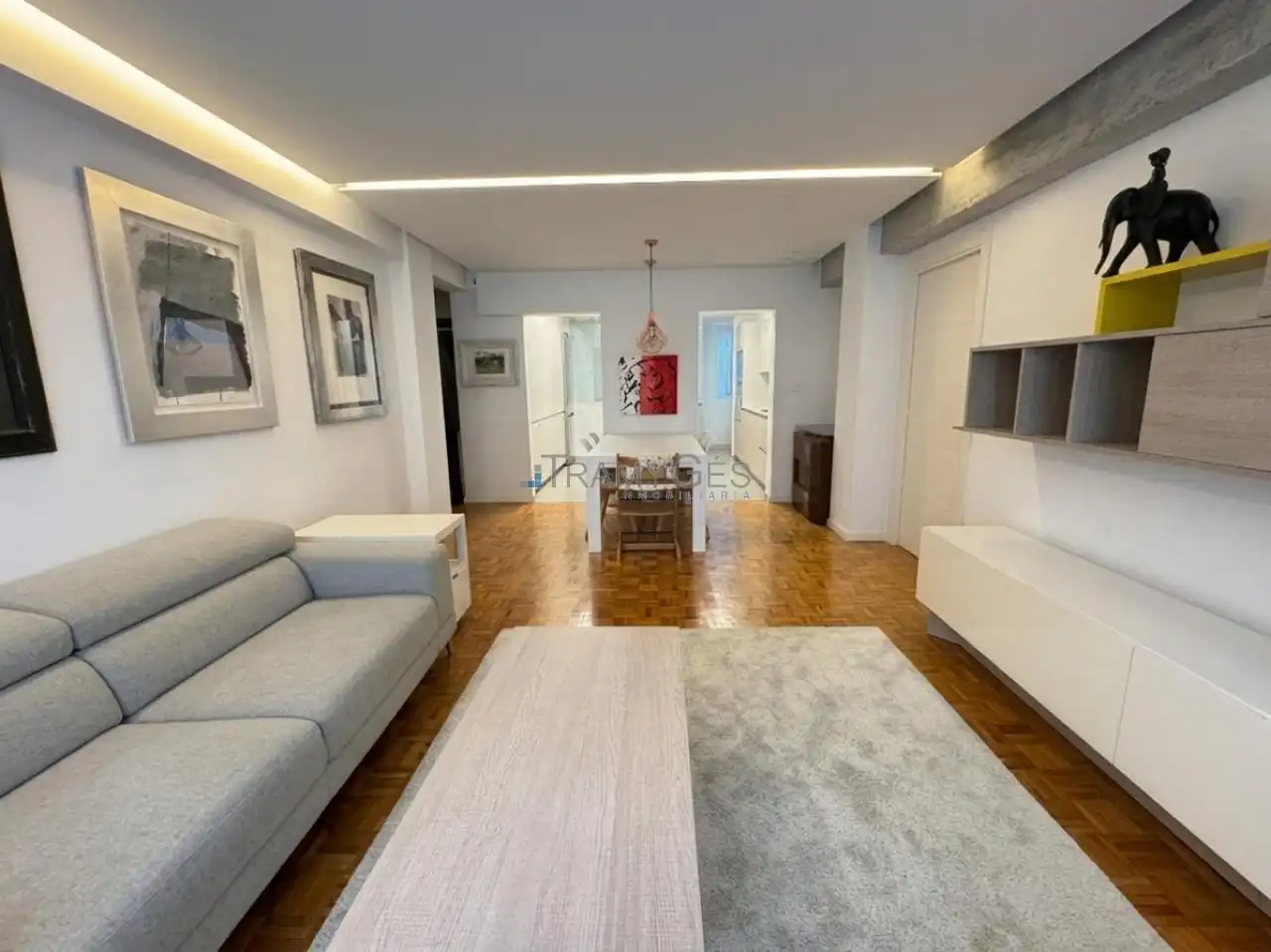 Living room of Flat for sale in Vigo   with Heating, Parquet flooring and Storage room