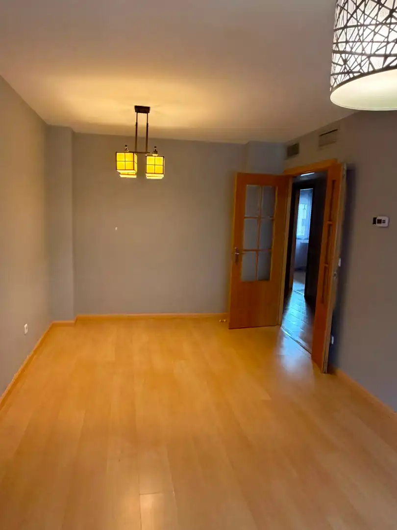 Habitación de Piso en venta en Cuarte de Huerva con Aire acondicionado, Calefacción y Parquet