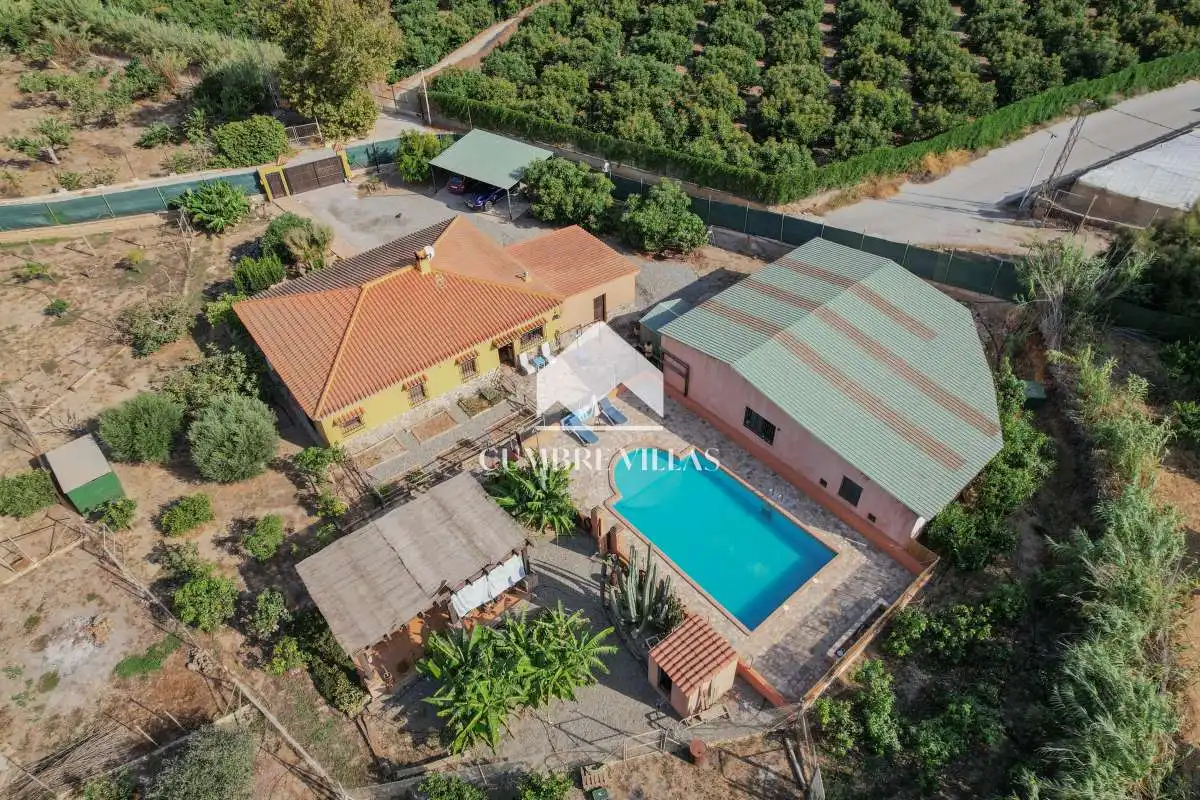 Außenansicht von Country house zum Verkauf in Torrenueva Costa mit Privatgarten, Terrasse und Abstellraum