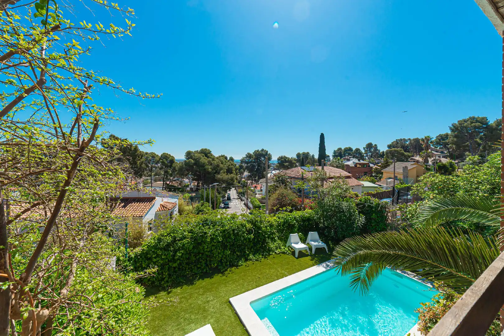 Swimming pool of Houses for sale in Castelldefels  with Air Conditioner, Heating and Private garden
