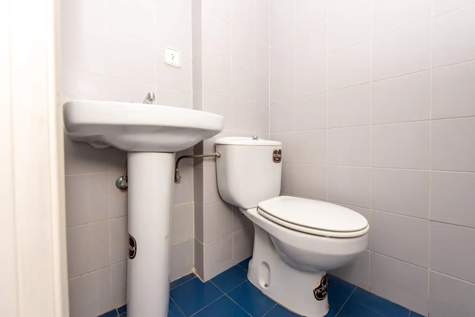 Bathroom of Flat for sale in A Coruña Capital   with Storage room