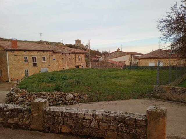 Terreno residencial en Venta en Calle Camino la Fuente, 4 en Abajas