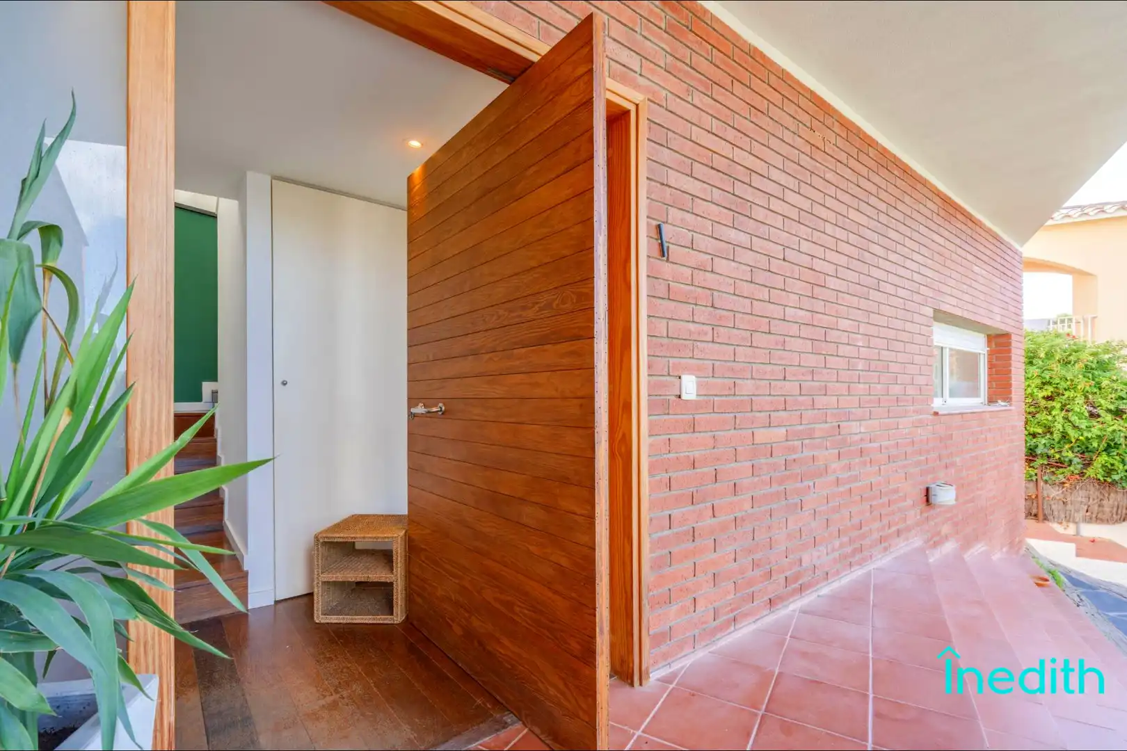Casa amb piscina en venda a Avenida Avinguda Garrofers, imagen 10