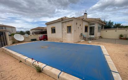 Piscina de Casa o xalet en venda en Castalla amb Calefacció, Jardí privat i Terrassa