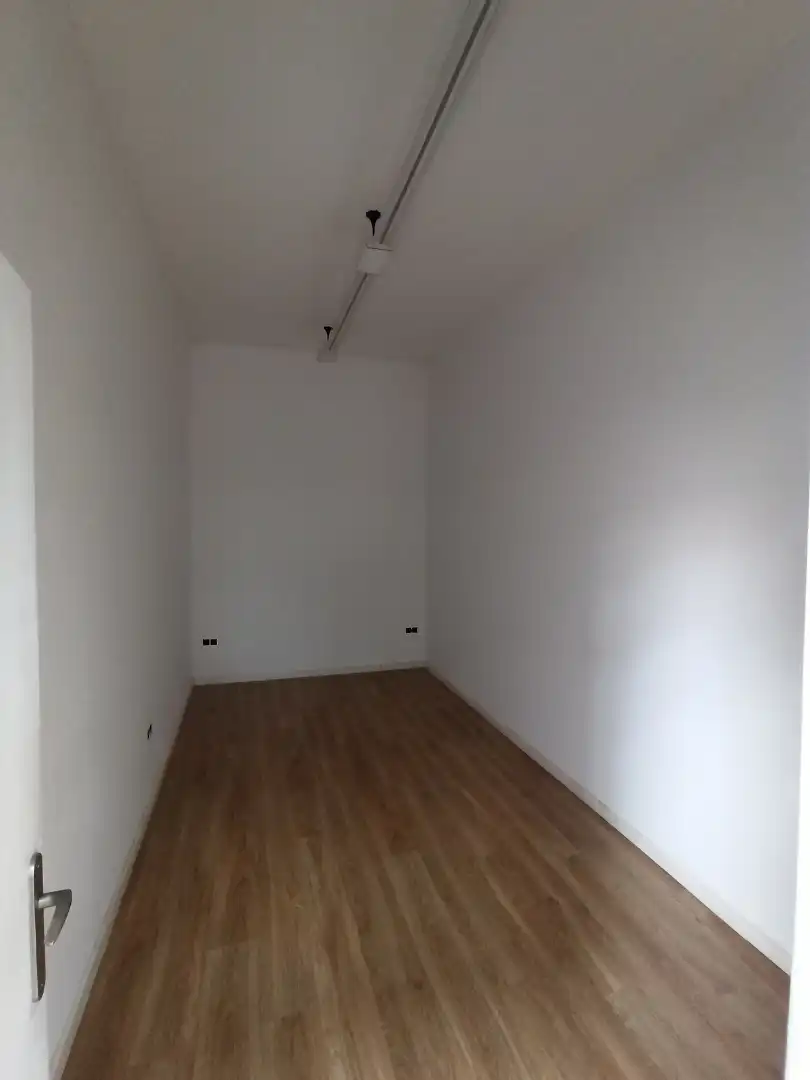 Gewerbefläche zur Miete in Avenida Rosalía de Castro, imagen 16