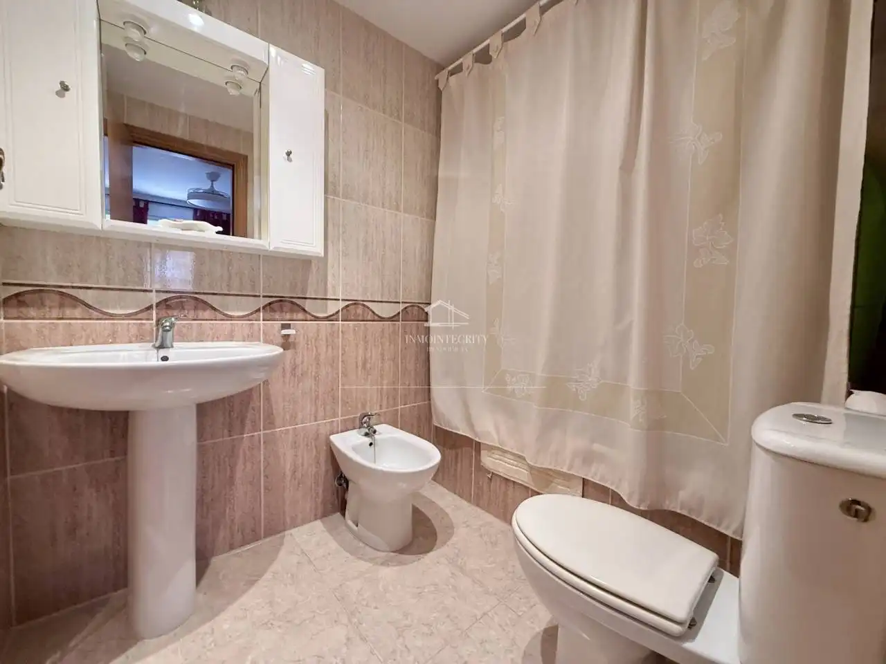 Bany de Apartament en venda en Oropesa del Mar / Orpesa amb Aire condicionat, Terrassa i Moblat