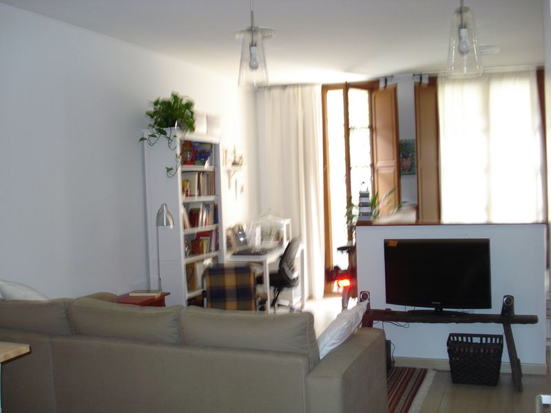 Living room of Study to rent in Sabadell  with Heating, Oven and Balcony