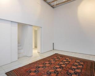 Duplex to rent in  Barcelona Capital  with Air Conditioner