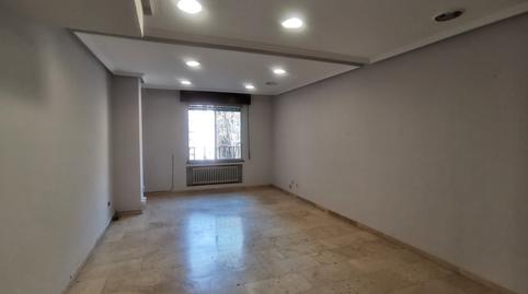 Foto 4 de Oficina de lloguer a Calle Zamora, Sancti Spiritus - San Juan, Salamanca