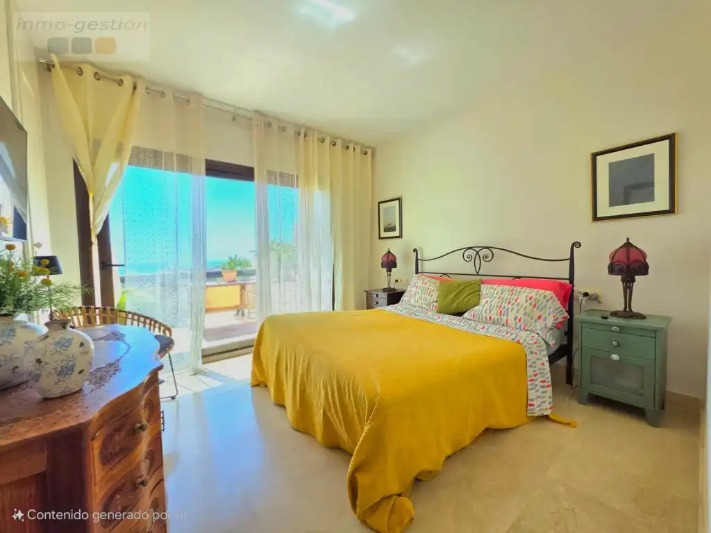 Ático con ascensor en venta en Camino Arroyo de la Peñuela, imagen 3