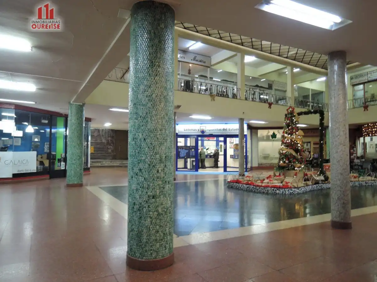 Locale commerciale in vendita a Centro, imagen 12