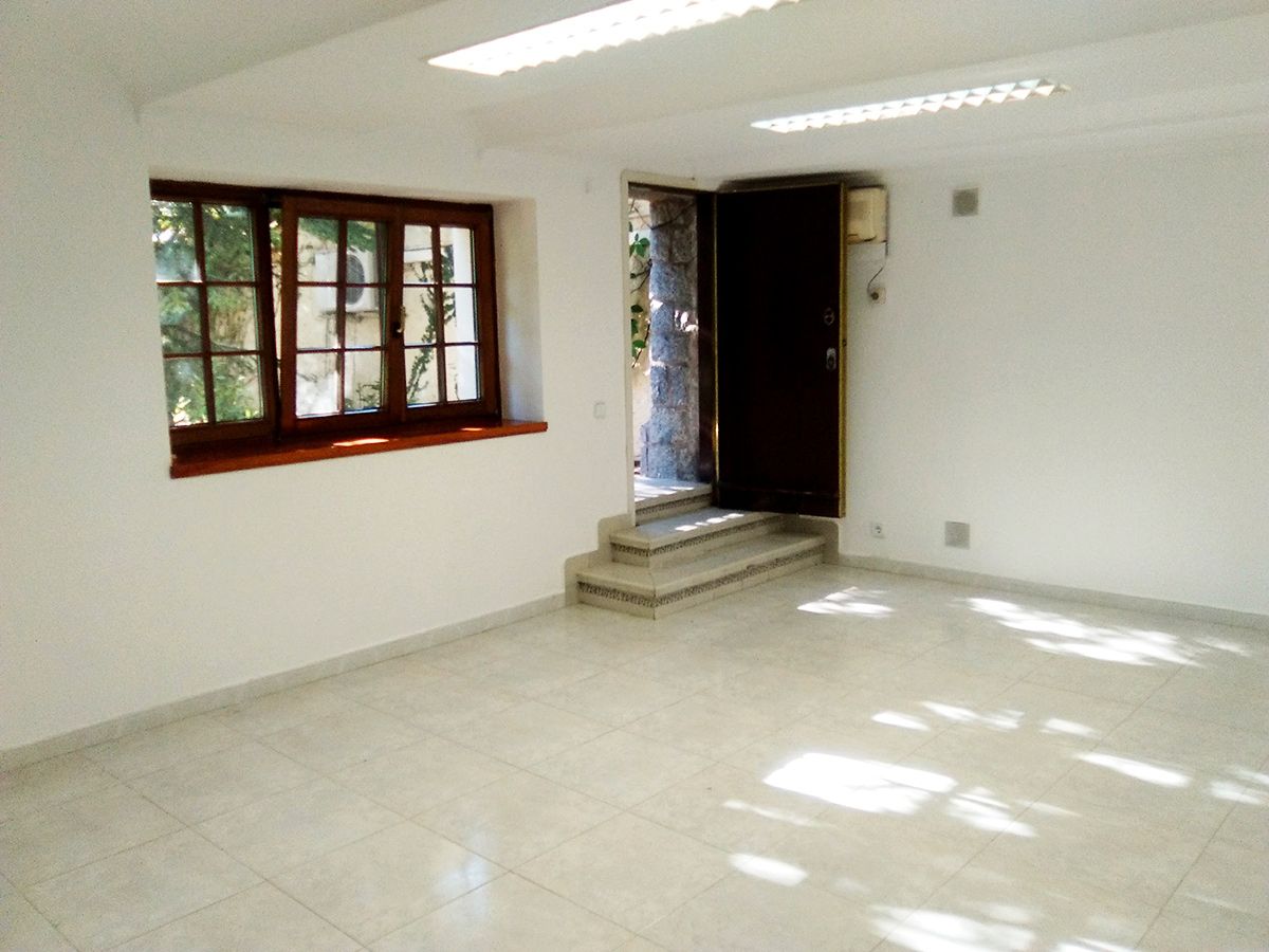 Local de alquiler en Centre