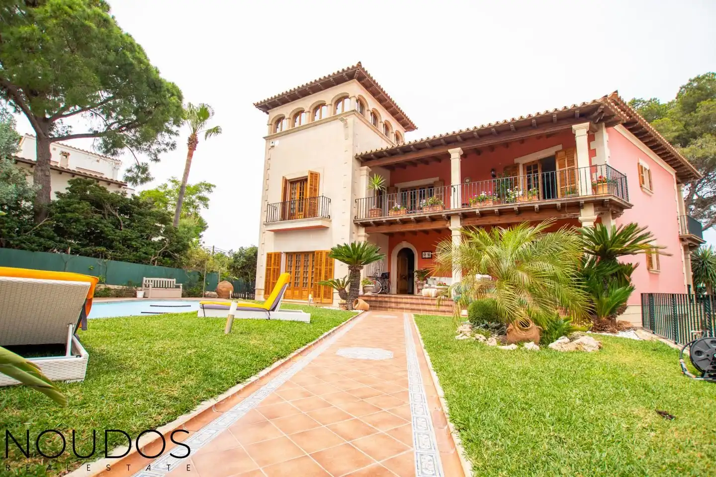 Houses for sale in Son Verí