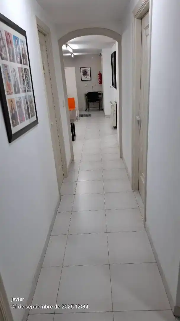 Büro zum Verkauf in Cangas 