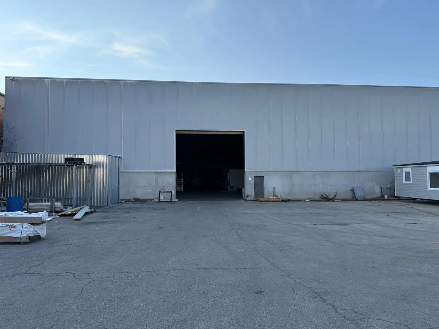 Vista exterior de Nave industrial en venta en Sant Fruitós de Bages