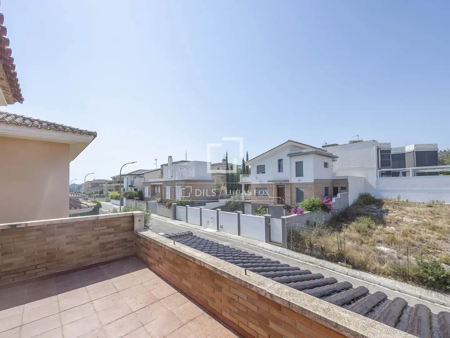 Vista exterior de Casa o xalet en venda en Riba-roja de Túria amb Aire condicionat, Calefacció i Terrassa