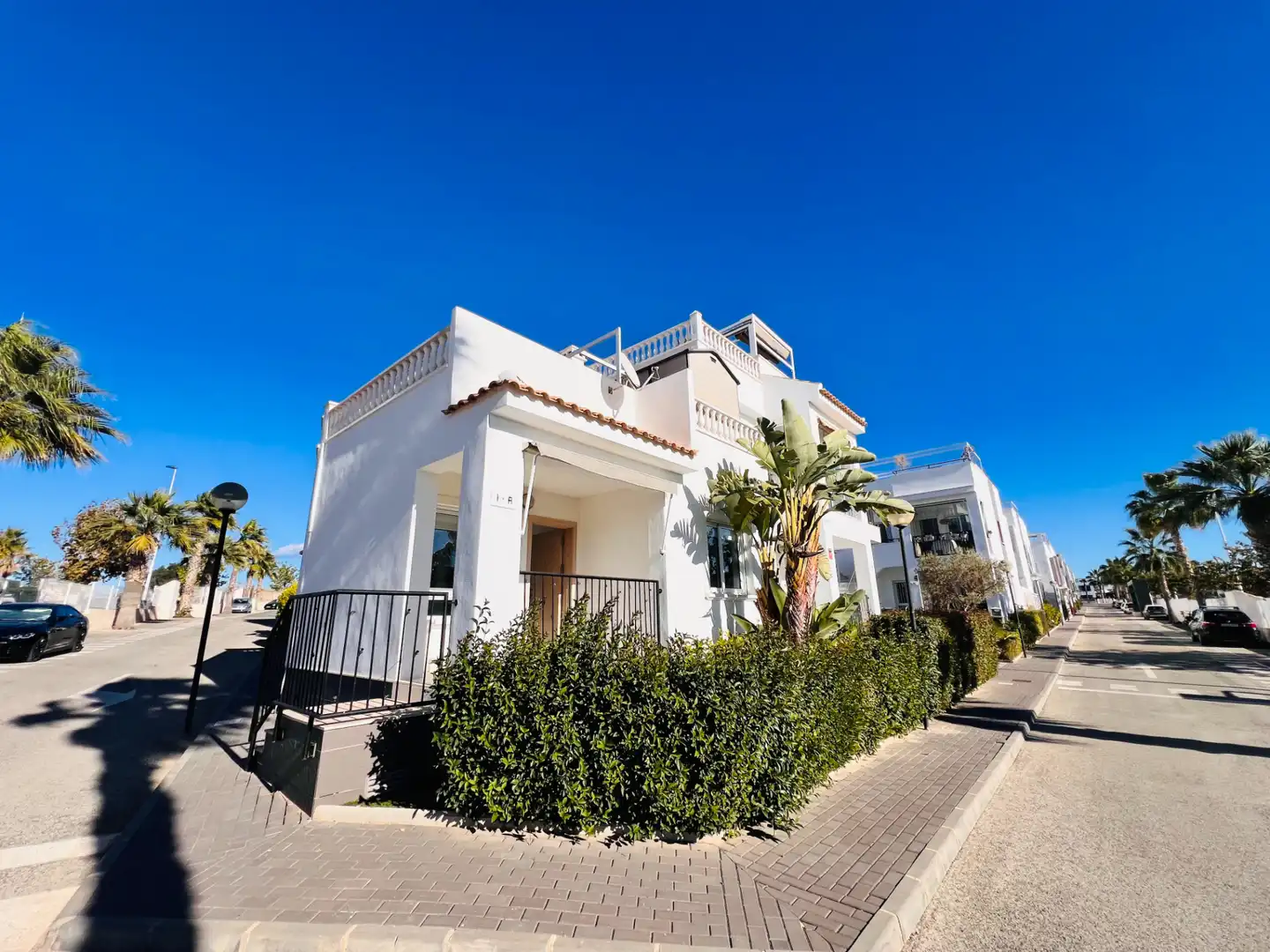 Vista exterior de Casa o chalet en venta en Torrevieja con Jardín privado, Terraza y Amueblado