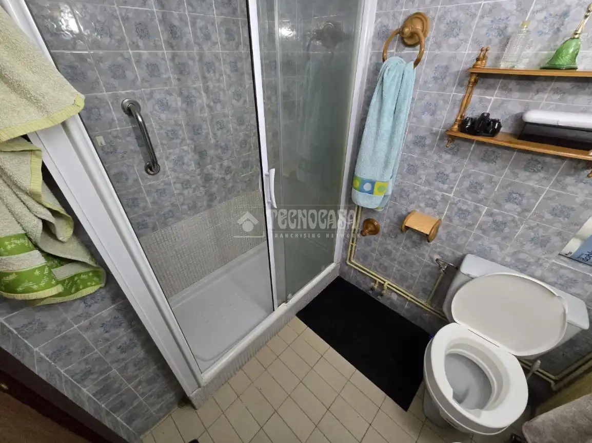 Baño de Piso en venta en Madrid con Aire acondicionado, Calefacción y Terraza