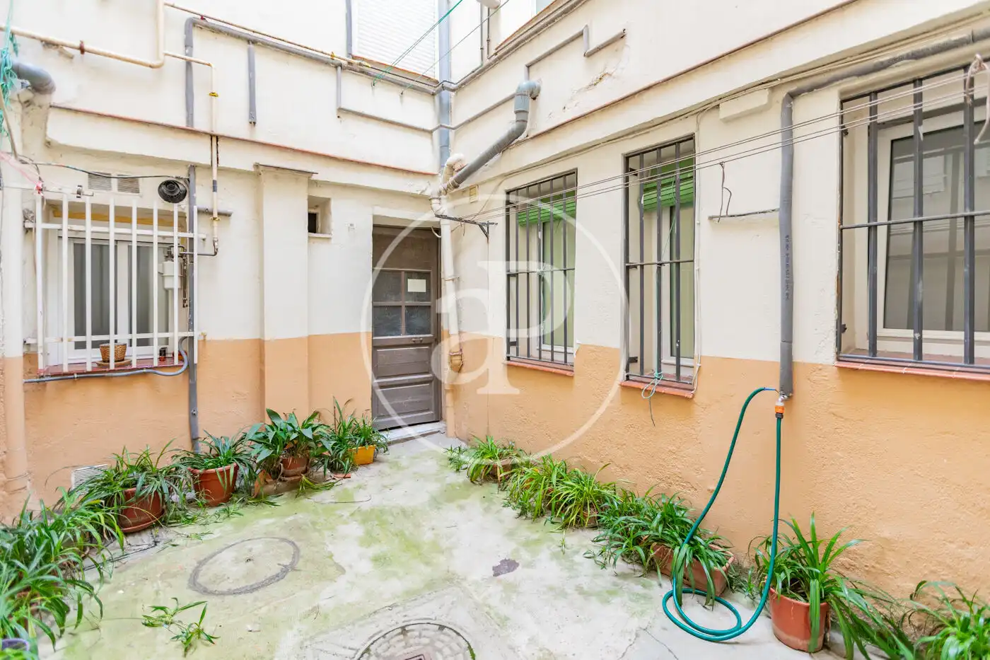 Vista exterior de Piso en venta en Madrid con Aire acondicionado, Calefacción y Trastero