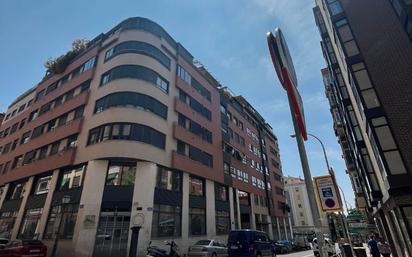 Exterior view of Flat for sale in  Madrid Capital  with Heating and Terrace