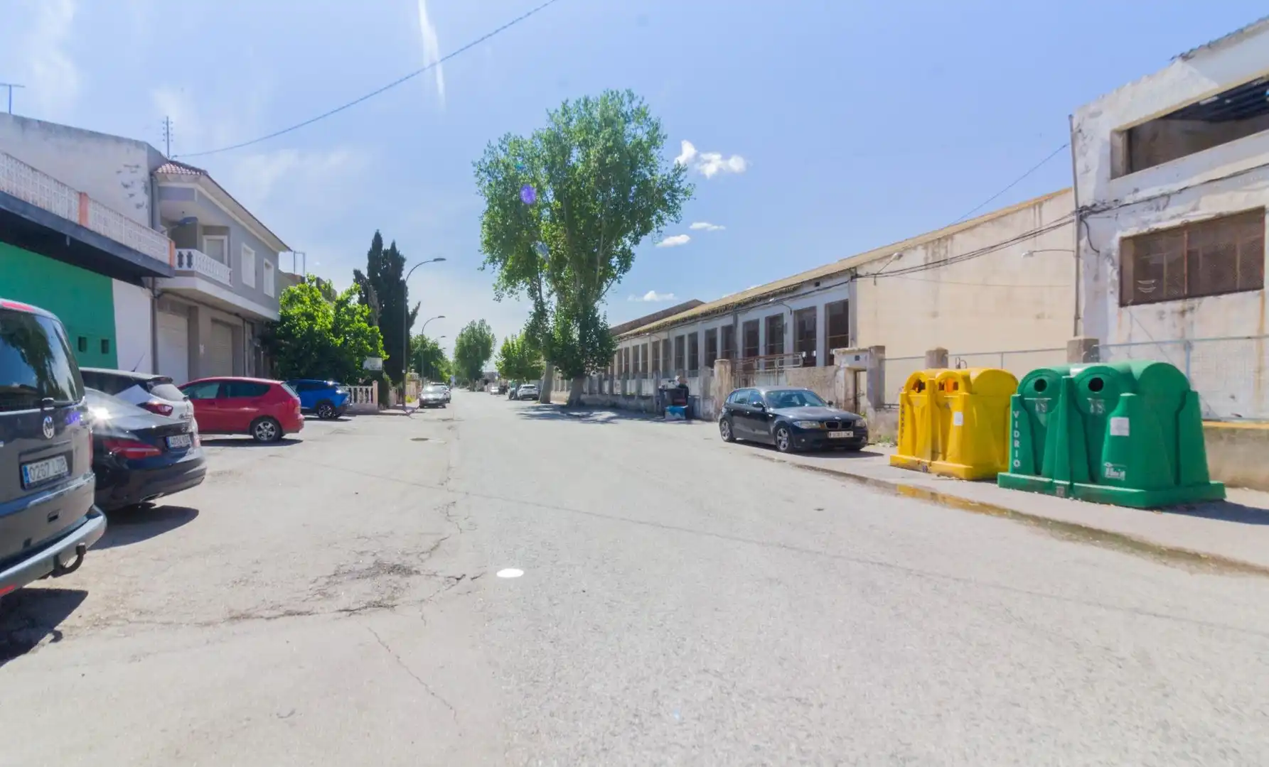 Außenansicht von Fabrikhallen zur Miete in Callosa de Segura