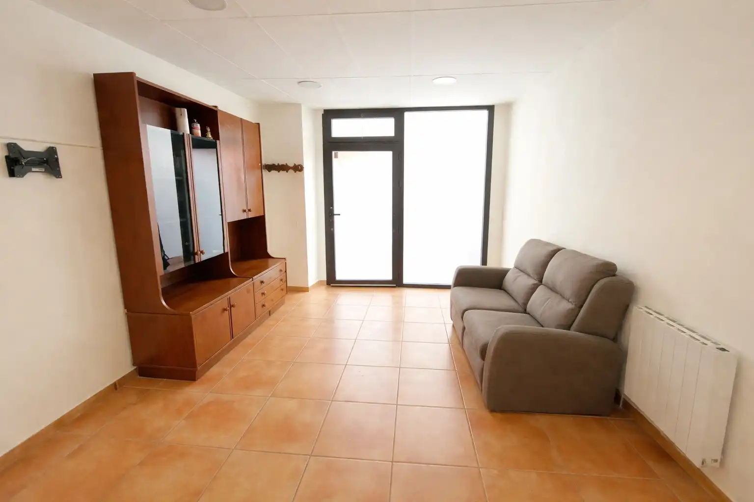 Local comercial en venda a Manlleu, imagen 2