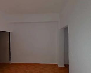 Bedroom of Flat for sale in  Sevilla Capital