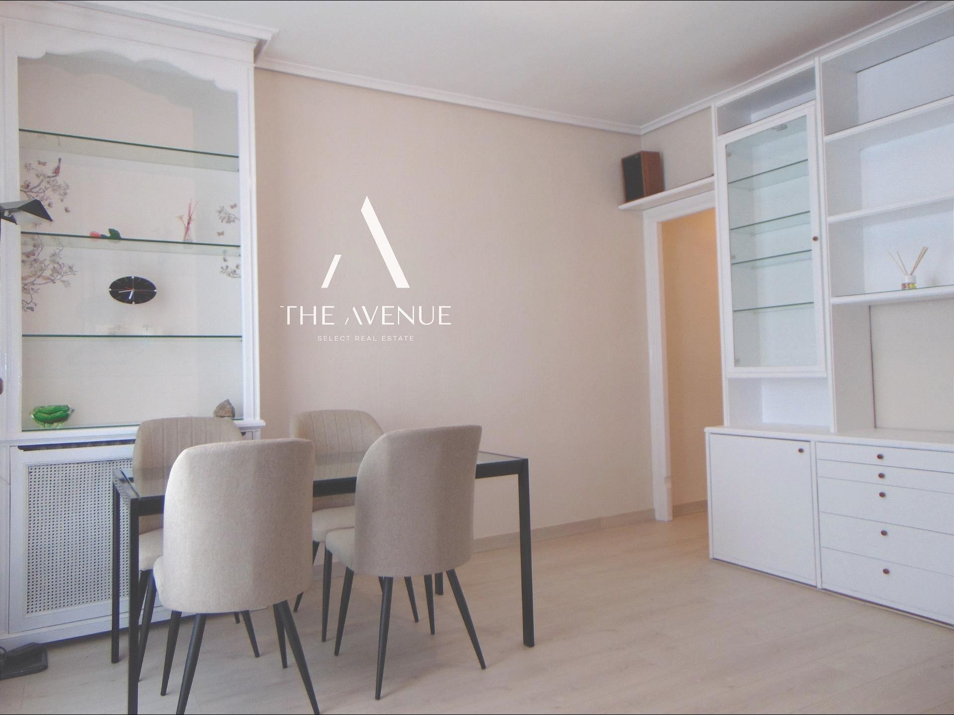 Dining room of Flat for sale in  Madrid Capital  with Air Conditioner and Heating