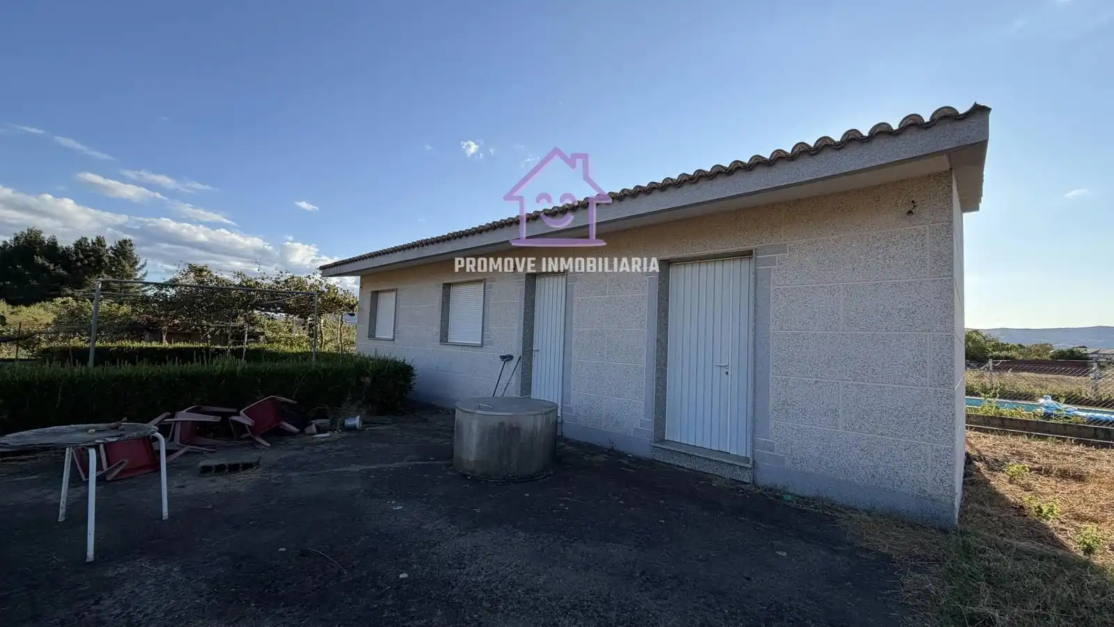 Vista exterior de Casa o xalet en venda en Verín amb Moblat