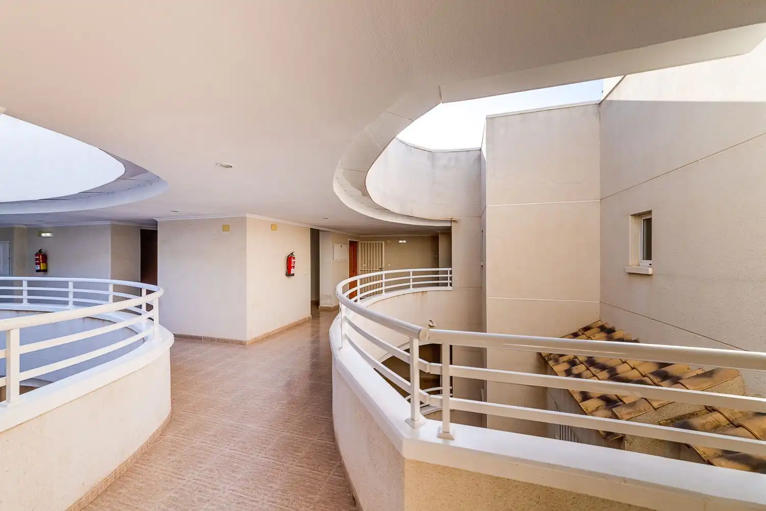 Piso en venta en Torrevieja con Terraza y Amueblado