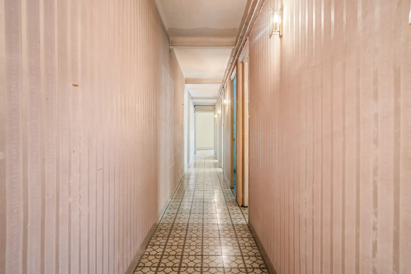 Piso en venta en Barcelona con Balcón