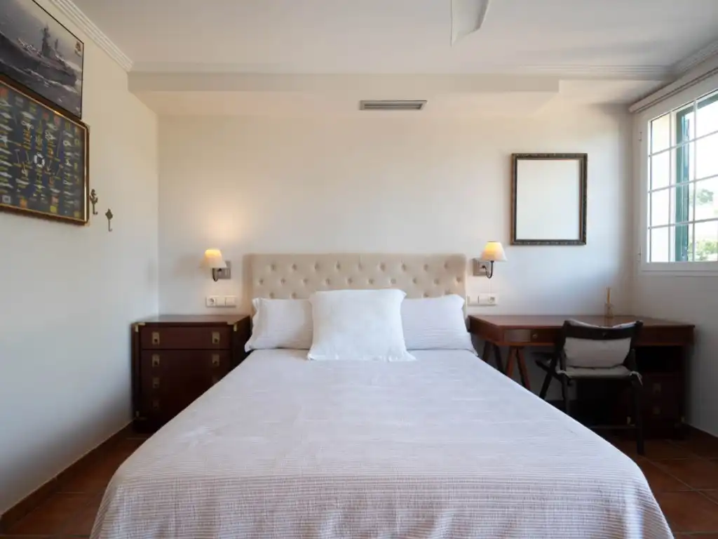 Habitación de Casa o chalet en venta en Torrent con Aire acondicionado, Calefacción y Jardín privado