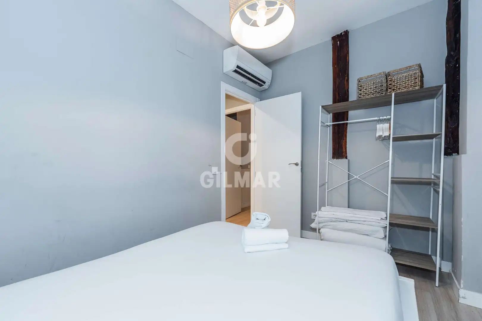 Habitación de Piso en venta en Madrid con Calefacción