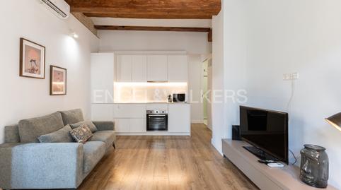Photo 2 of Flat for rent in Calle Mallorquins, El Mercat,  Valencia Capital