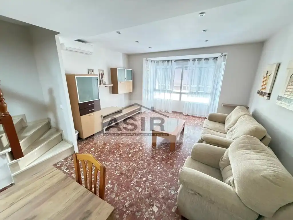 Sala de estar de Casa o chalet en venta en Alzira con Aire acondicionado