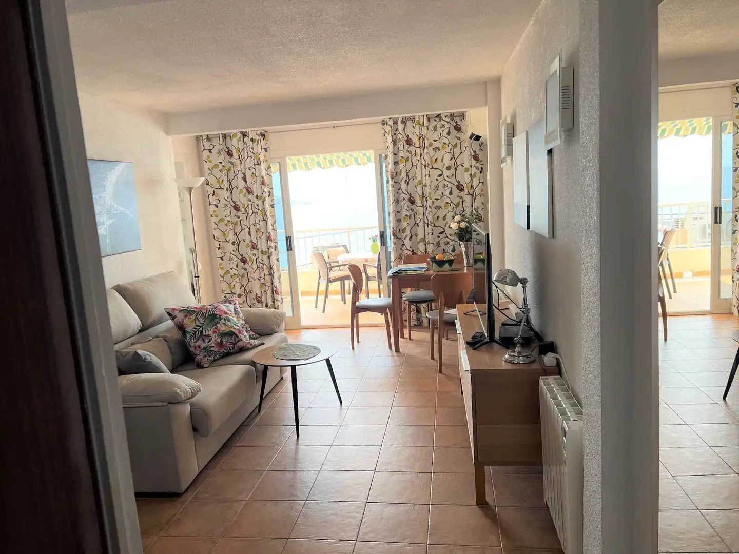Sala de estar de Ático de alquiler en Benidorm con Terraza