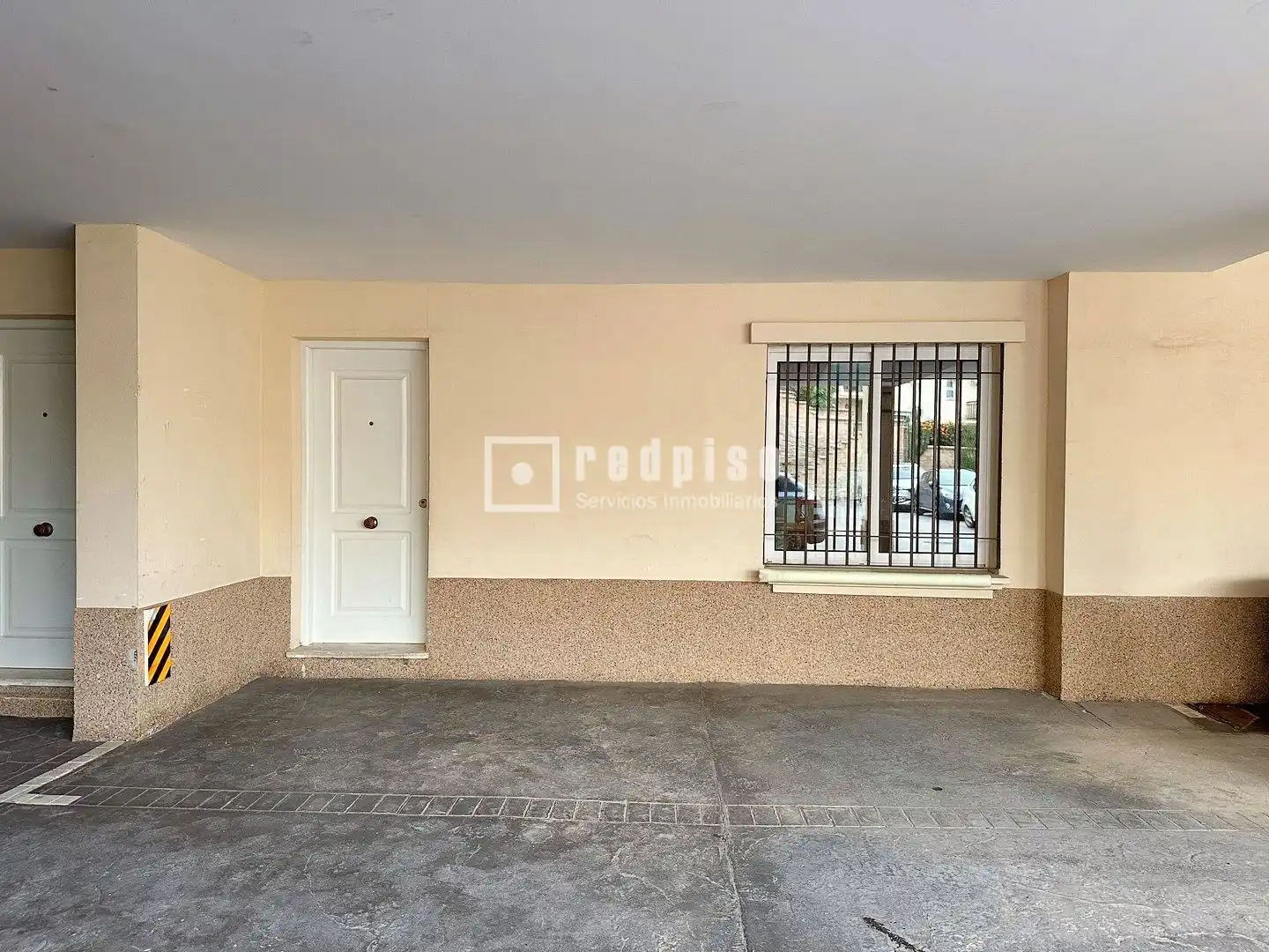Parking of Houses for sale in Vélez-Málaga  with Air Conditioner, Heating and Private garden