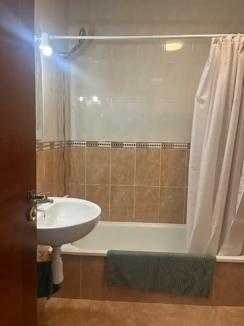 Baño de Casa adosada en venta en Yaiza con Terraza, Amueblado y Horno