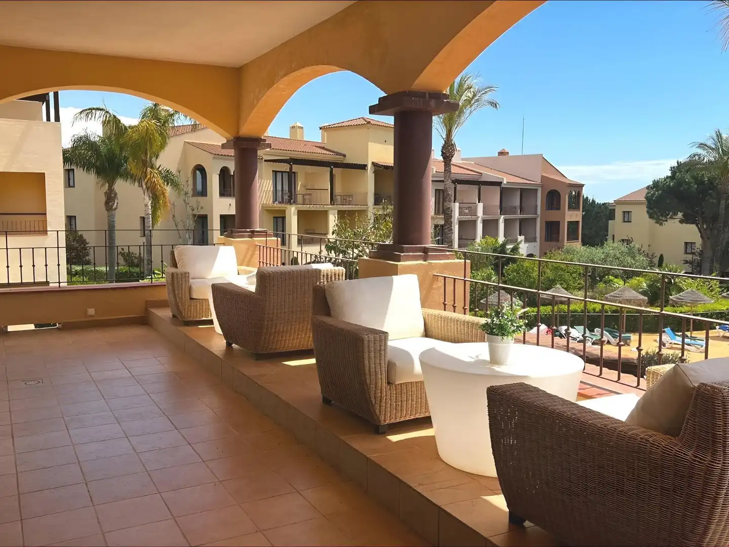 Terrassa de Apartament en venda en Mont-roig del Camp amb Aire condicionat, Calefacció i Jardí privat